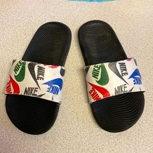 Nike Big Kids Slides 3 Y